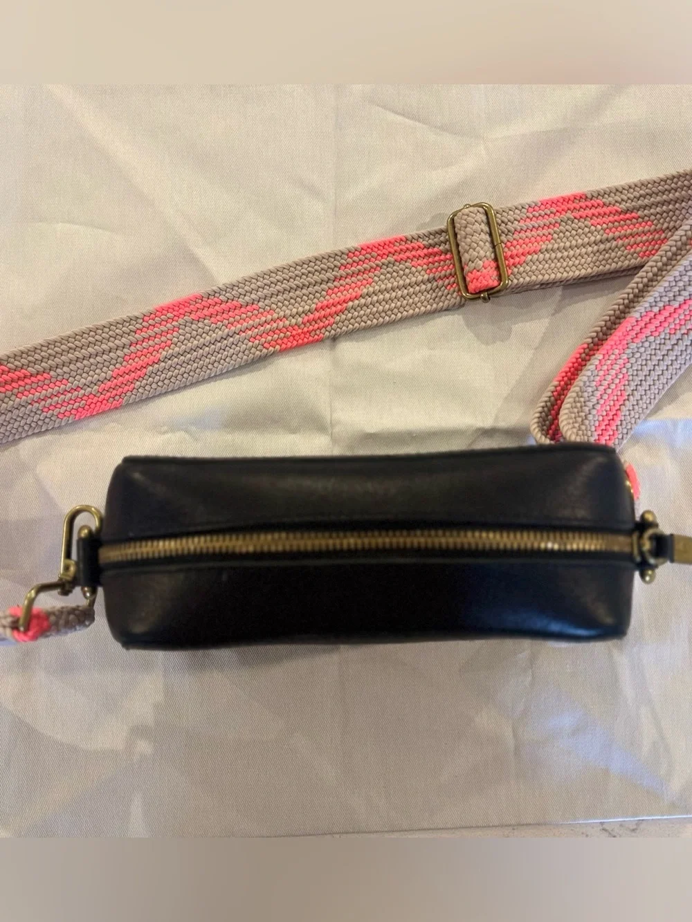 Madewell The Transport Camera Bag Black Leather with Wide and Webbed Strap